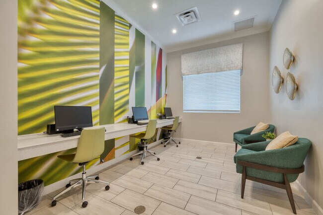 Building Photo - 2869 Bookmark Dr