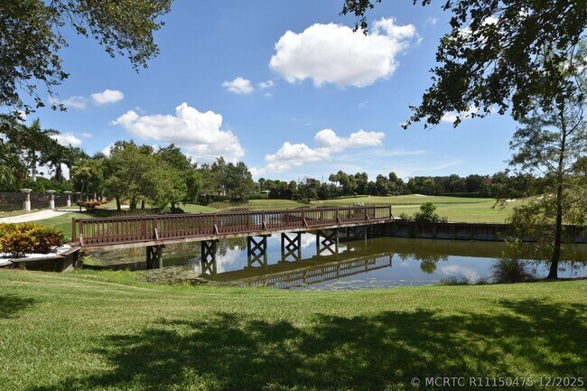 Building Photo - 15314 Strathearn Dr