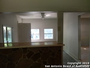 Building Photo - 322 Regina St