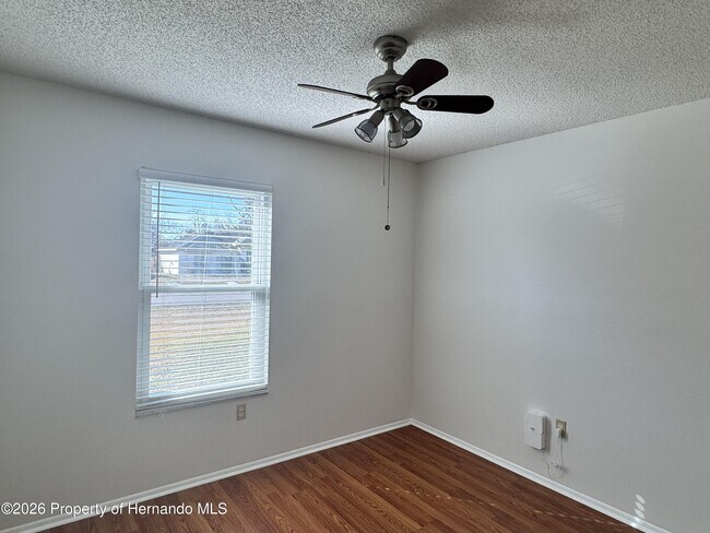 Building Photo - 13455 White Plains St