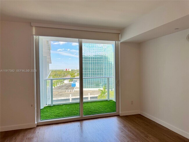 Building Photo - 4250 Biscayne Blvd