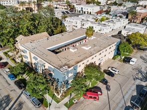 Building Photo - 800 Linden Ave