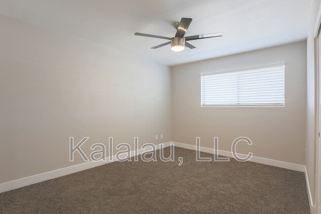 Building Photo - 1817 E Alameda Dr