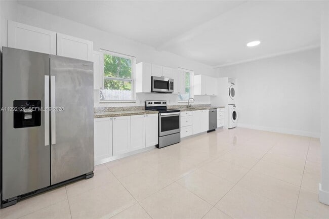 Building Photo - 9312 NW 3rd Ave