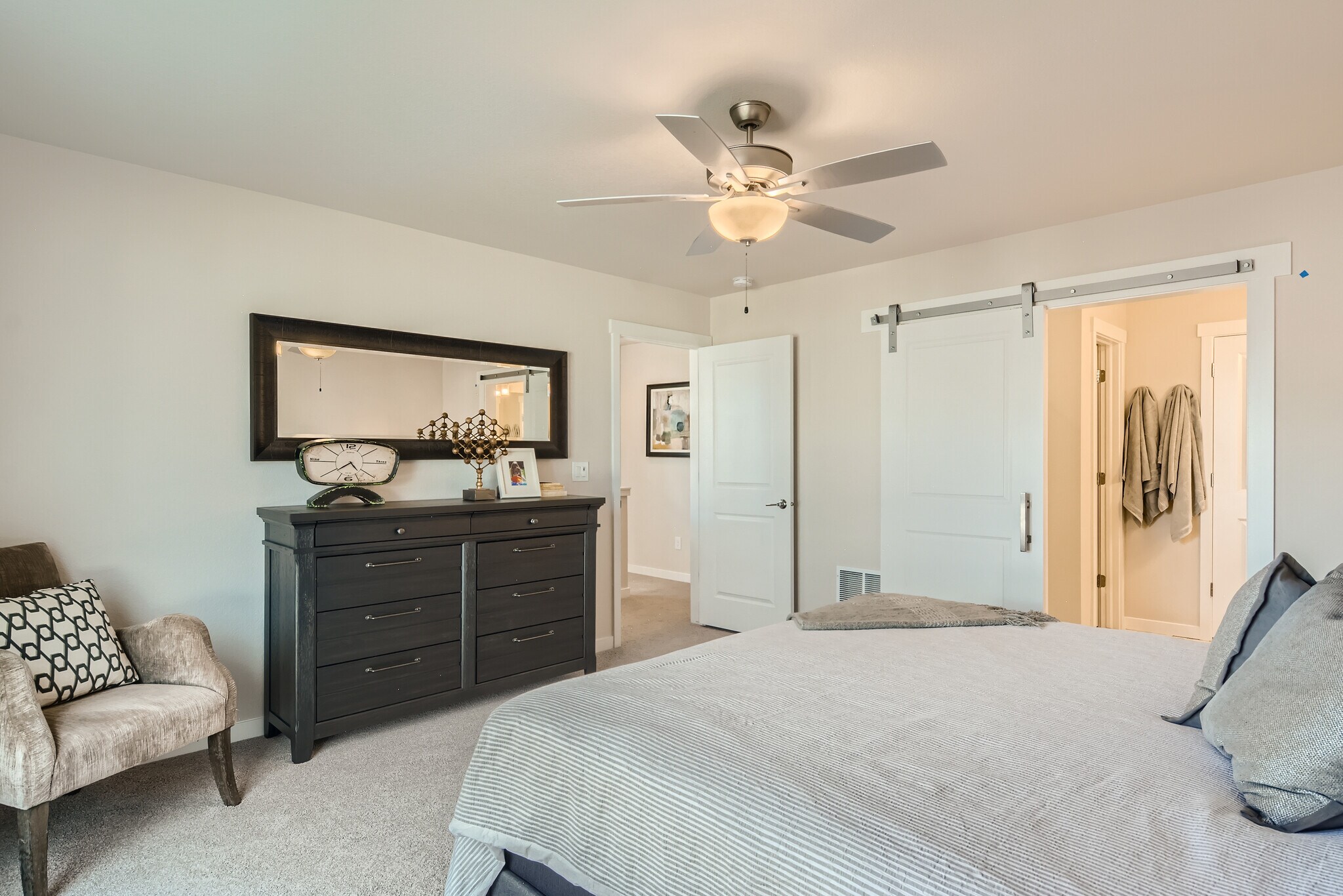 Building Photo - 6703 Lily Mountain Ln