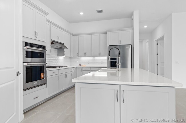 Building Photo - 10717 Northbrook Cir