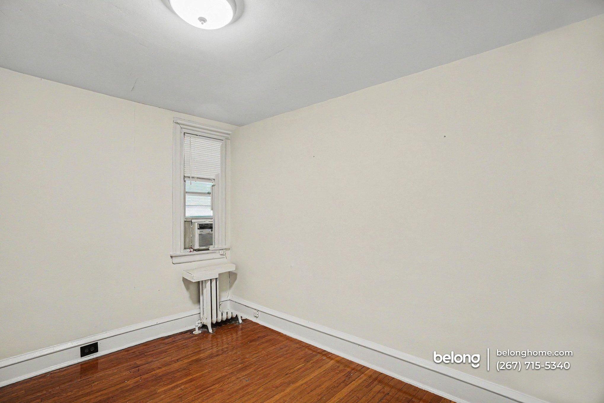 Building Photo - 5118 Oakland St