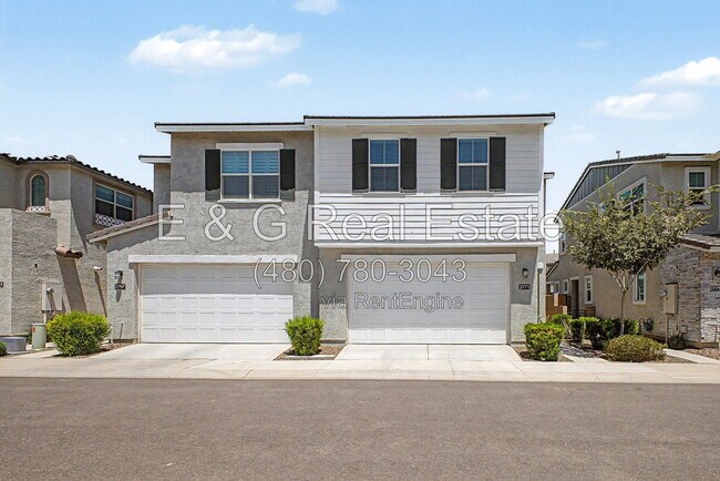 Building Photo - 2771 S Chippewa Dr
