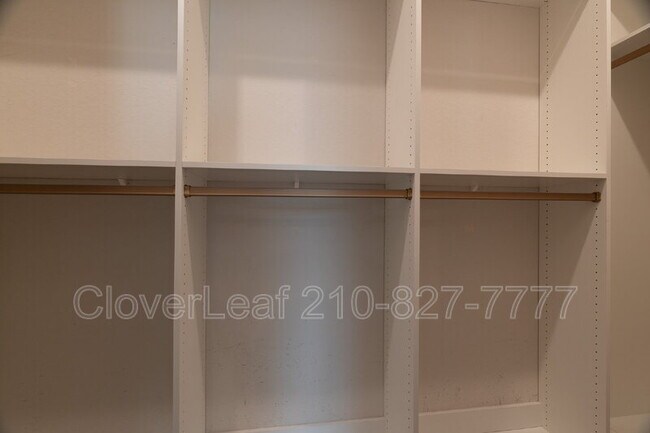 Building Photo - 12926 Mayowa St