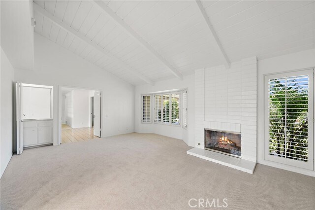 Building Photo - 3726 Blue Key