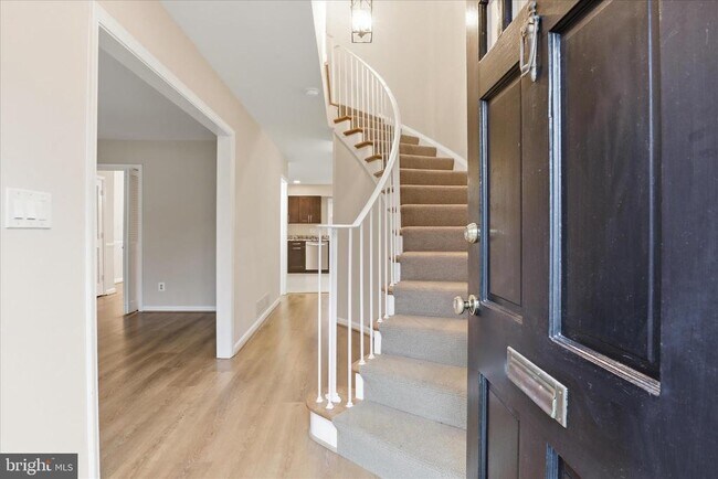 Building Photo - 8209 Carrleigh Pkwy