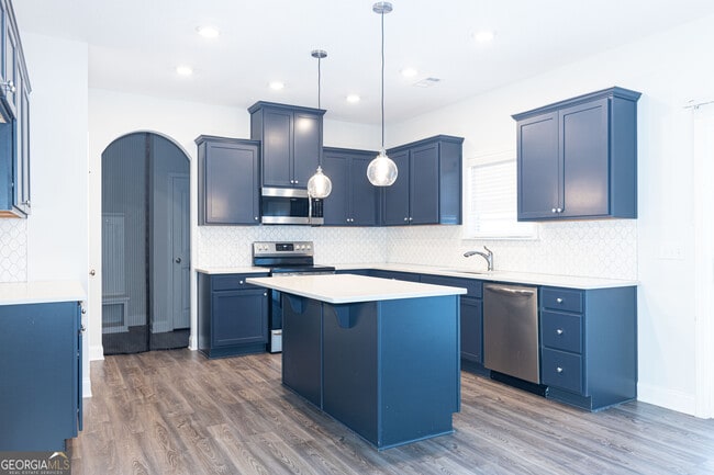 Building Photo - 4510 Mountain Ivy Dr