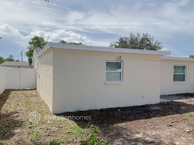 Building Photo - 4341 63rd Way N