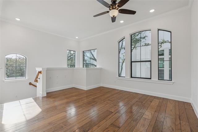 Building Photo - 3024 Carmel St