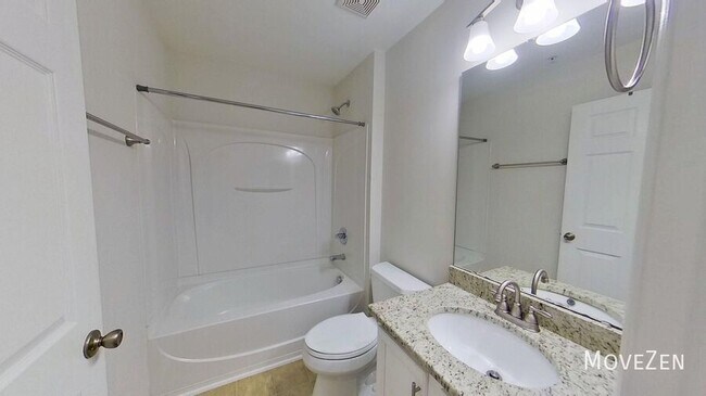 Building Photo - 2200 Valley Edge Dr