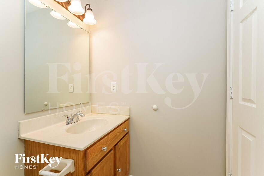 Building Photo - 10741 Newgate Ln