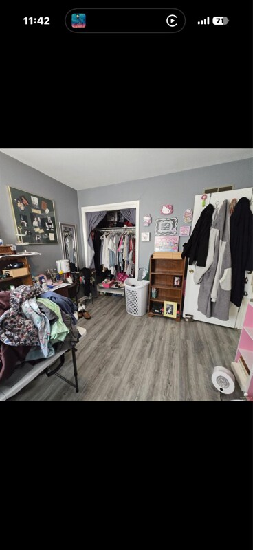 Building Photo - 149 E 1st St