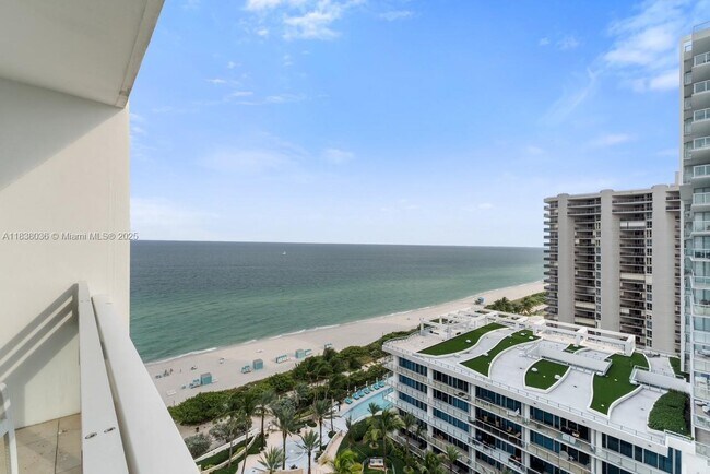 Building Photo - 6801 Collins Ave