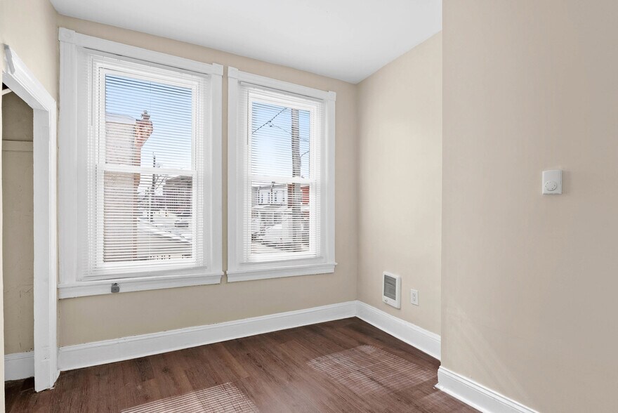 Building Photo - 5860 Haverford Ave