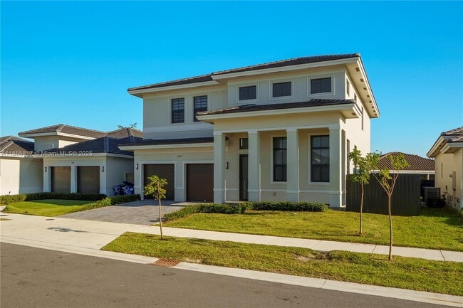 Building Photo - 14425 SW 13th Terrace
