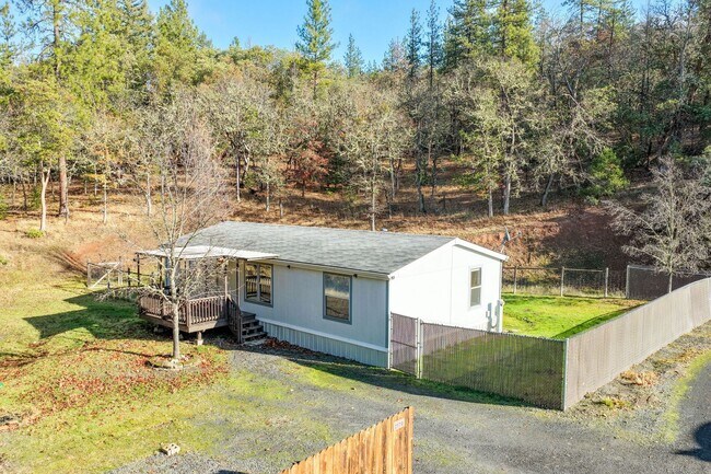 Building Photo - 2170 HWY 238