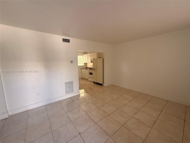 Building Photo - 3701 NW 24th Ave