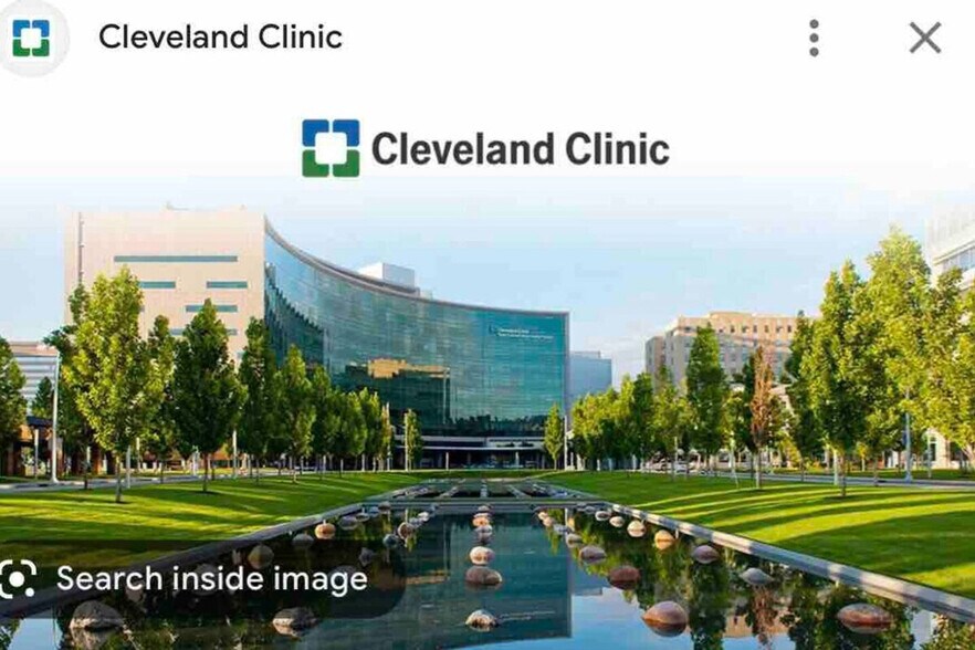 Building Photo - 1501 E 105th St