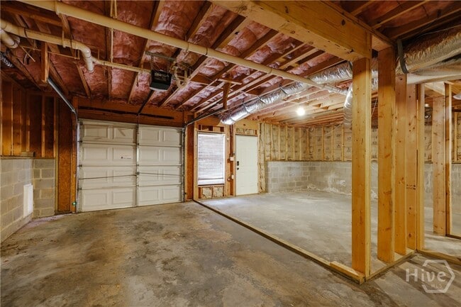 Building Photo - 145 Hendrix Ave