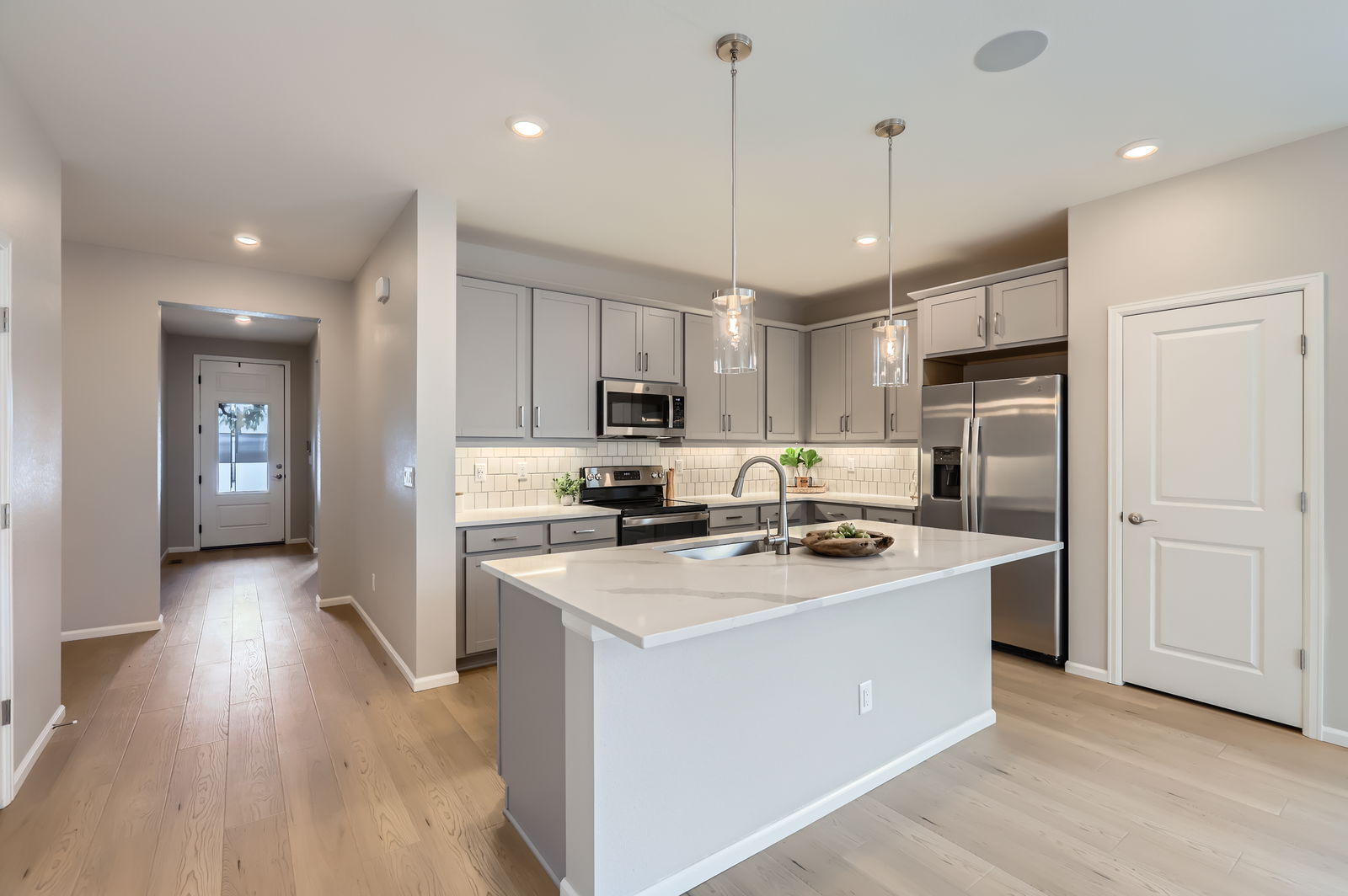 Building Photo - 4701 Amrock Dr