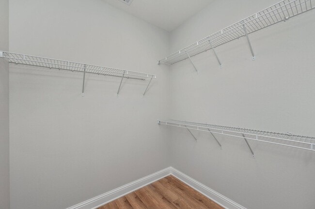 Building Photo - 1404 Hickory St