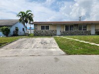 Building Photo - 1806 SW 97th Ave