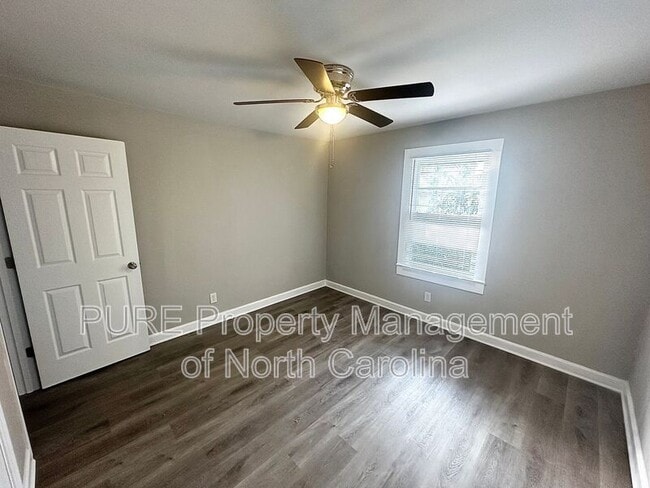 Building Photo - 102 Booker Ave