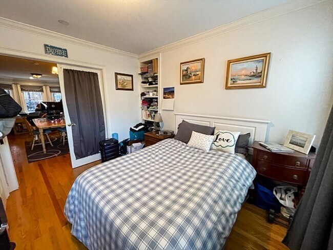 Building Photo - 57 Dwight St