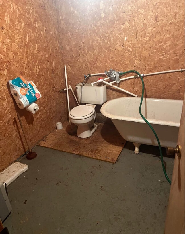 Building Photo - 263 County Road 212