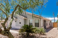 Building Photo - 1815 E Hamel Way