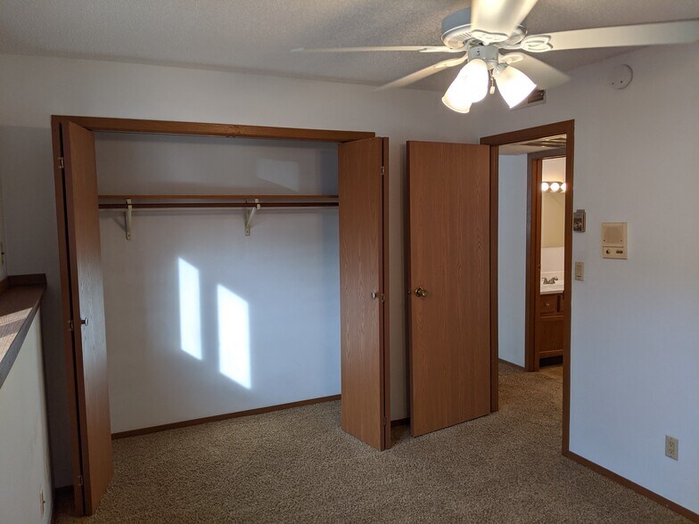 Building Photo - 4731 S Baha Ave