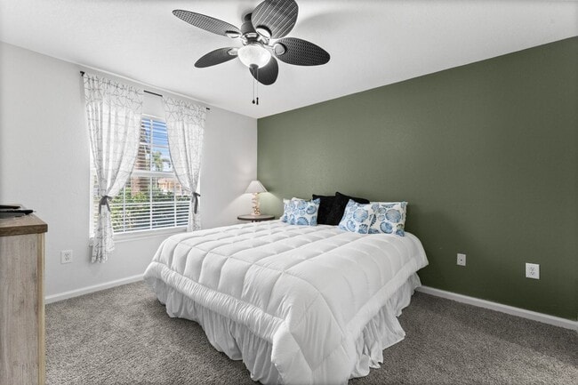 Building Photo - Conveniently located 3 bedrooms 2 bathroom...