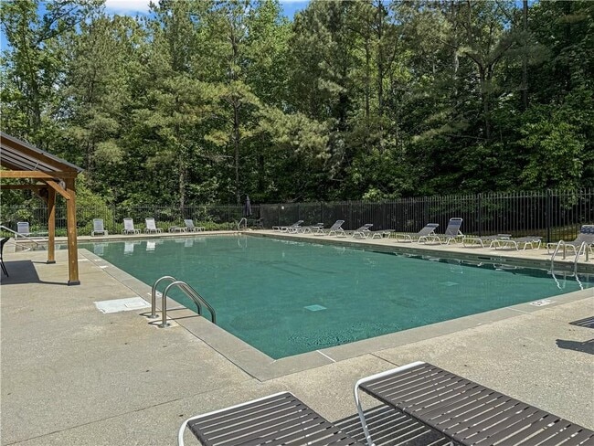 Building Photo - 4410 Wessington Ln