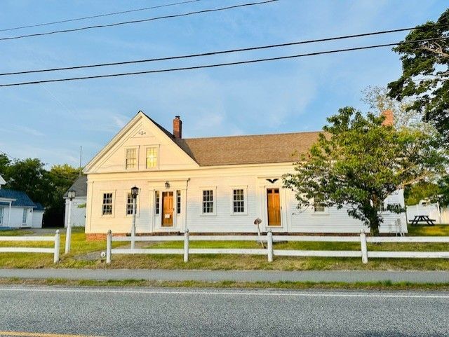 Primary Photo - 110 Depot St