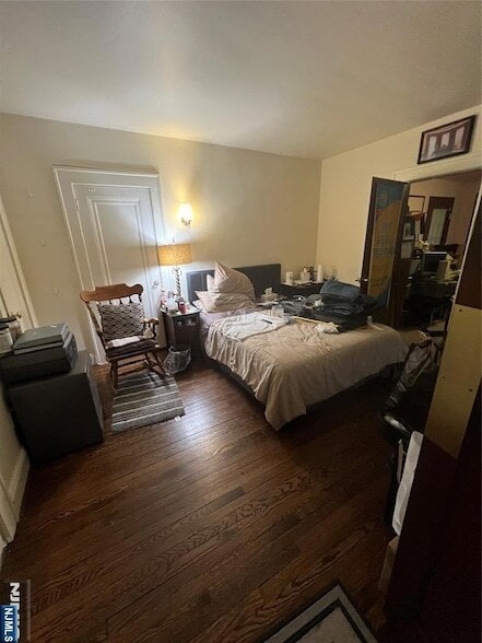 Building Photo - 26 Wayne St