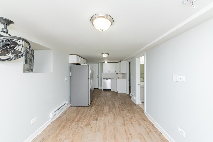Building Photo - 1431 W Flournoy St
