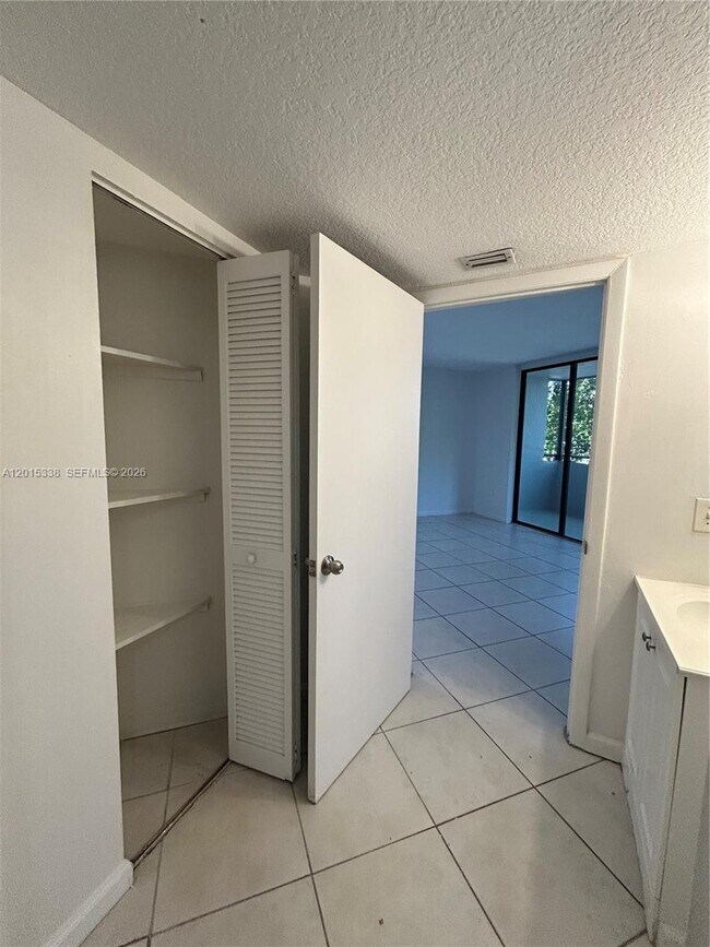 Building Photo - 8205 SW 152nd Ave