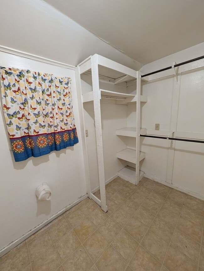 Building Photo - 3 Bedroom House in Pryor