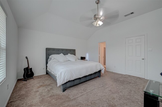 Building Photo - 1234 Blue Hazel Ct