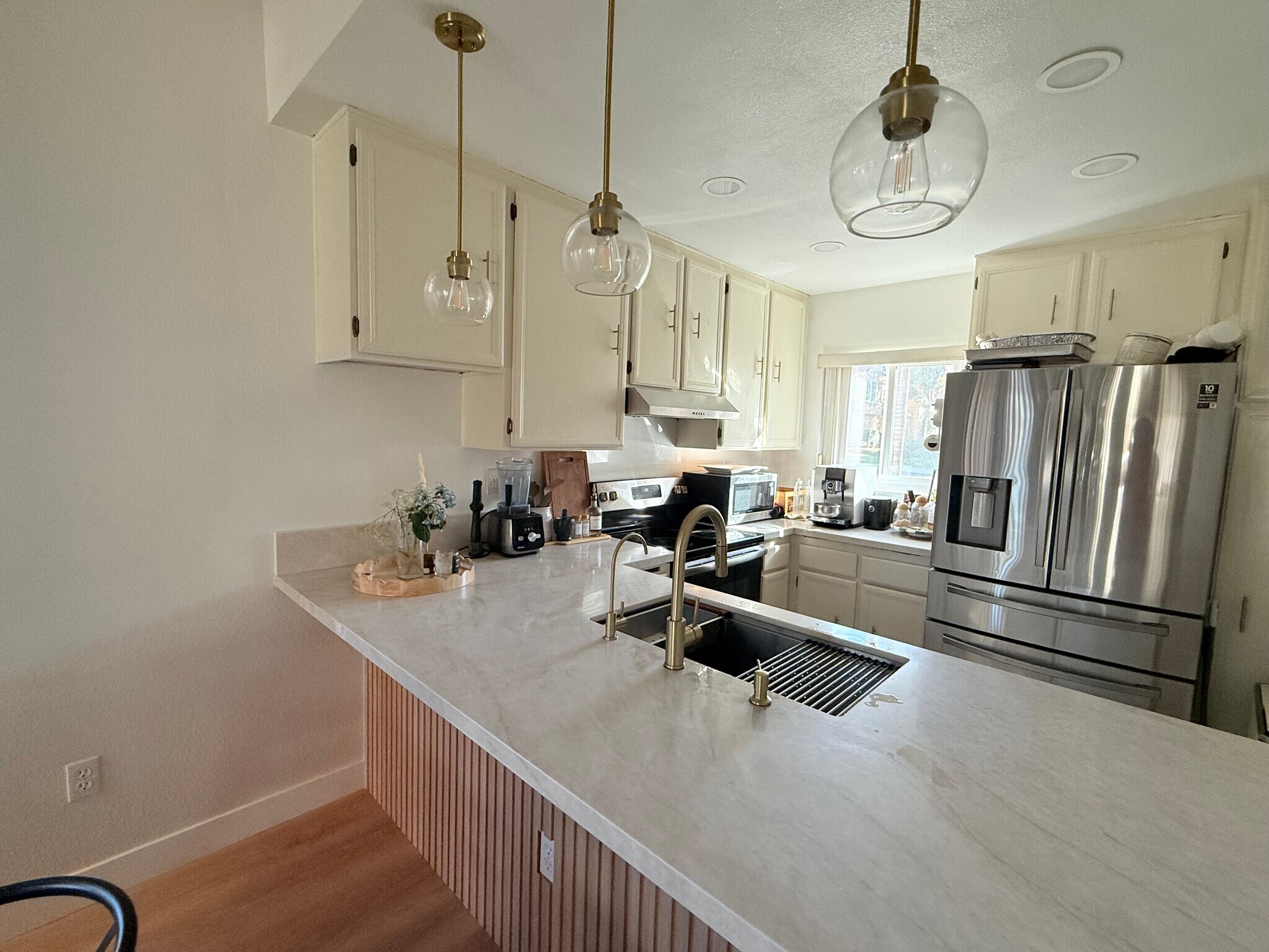 Building Photo - 2109 Northshore Dr