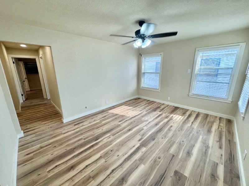 Building Photo - 4818 Hamlett Dr