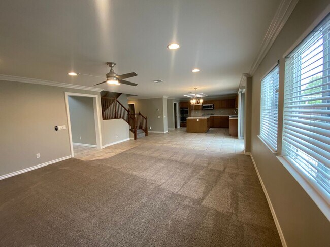 Building Photo - Temecula 4 Bedroom + Loft & Office Available in July