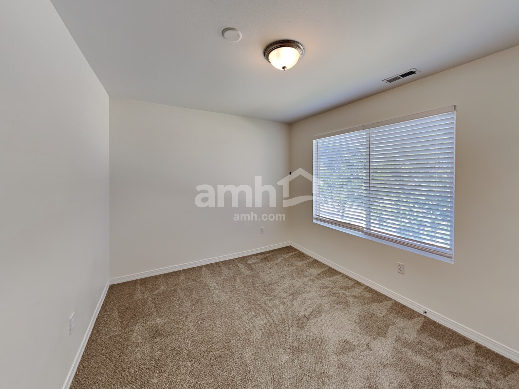 Building Photo - 13839 Ralph H Way