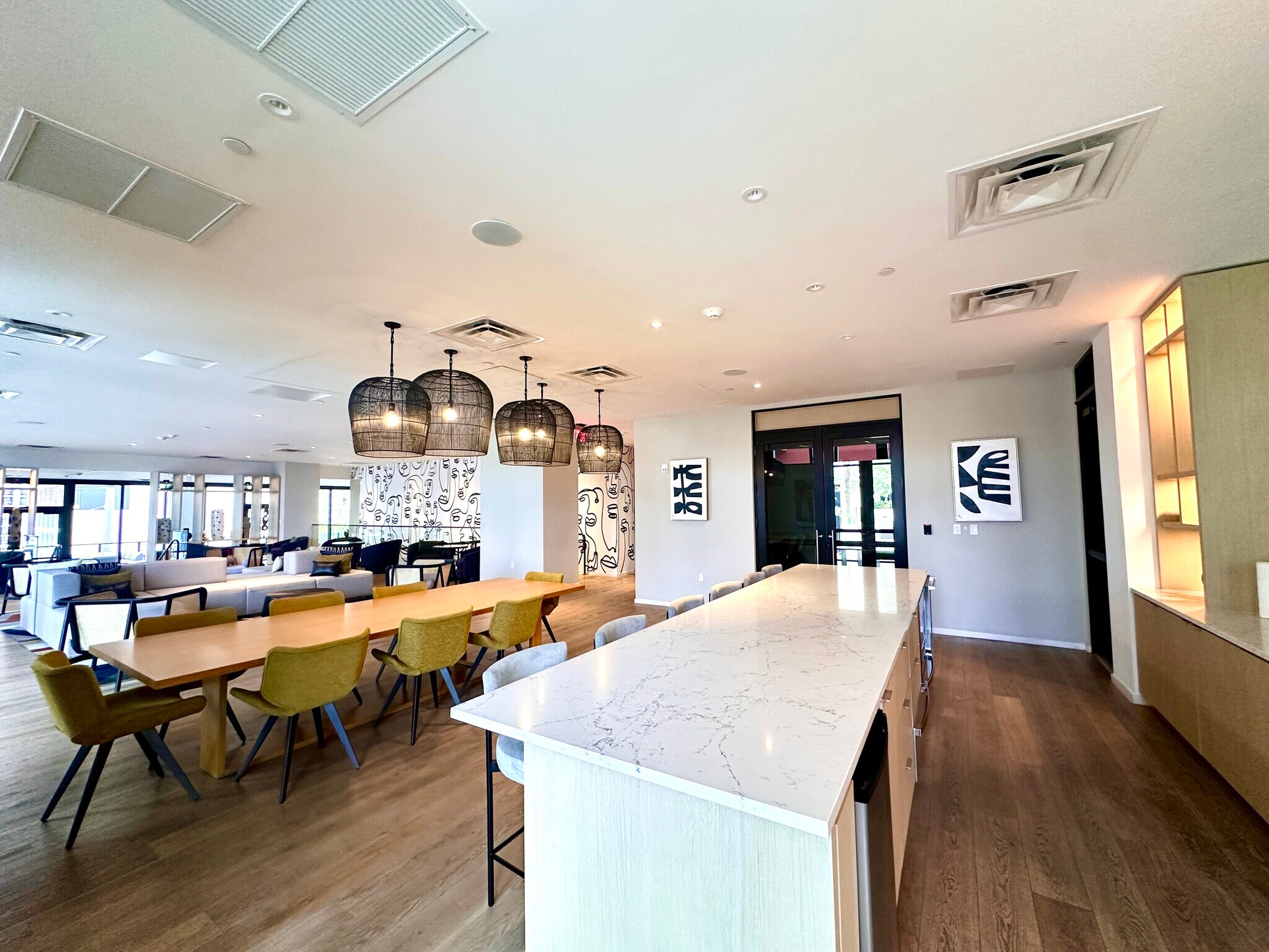 Building Photo - 1945 NW 3rd Ave