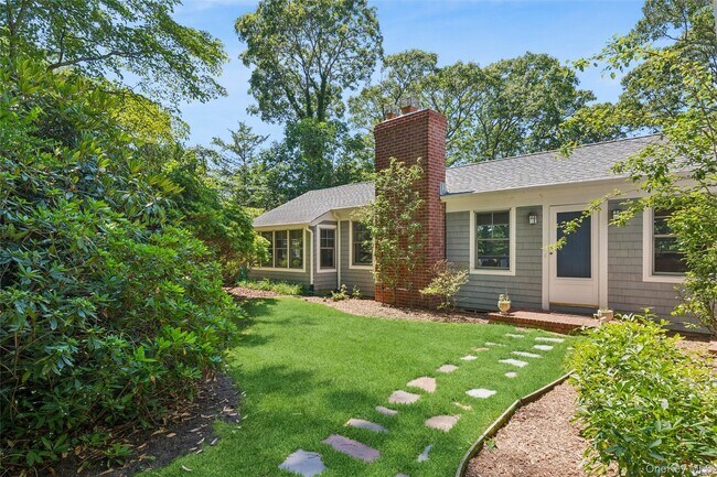 Building Photo - 440 Haywaters Rd